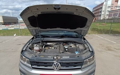Volkswagen Tiguan II, 2018 год, 1 875 000 рублей, 9 фотография