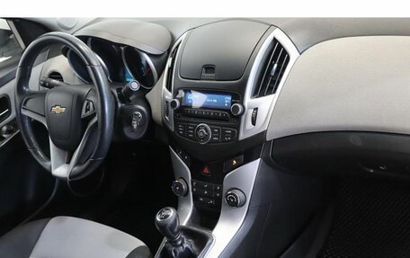 Chevrolet Cruze II, 2014 год, 777 000 рублей, 5 фотография