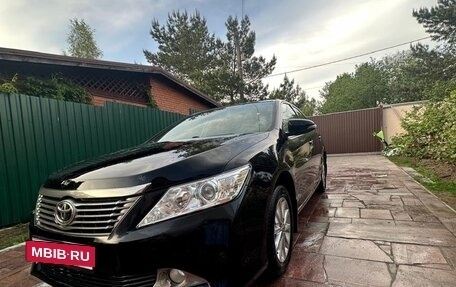 Toyota Camry, 2014 год, 1 450 000 рублей, 2 фотография