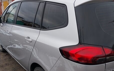 Opel Zafira C рестайлинг, 2013 год, 1 130 000 рублей, 11 фотография