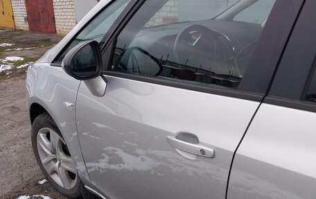 Opel Zafira C рестайлинг, 2013 год, 1 130 000 рублей, 8 фотография