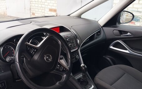 Opel Zafira C рестайлинг, 2013 год, 1 130 000 рублей, 6 фотография