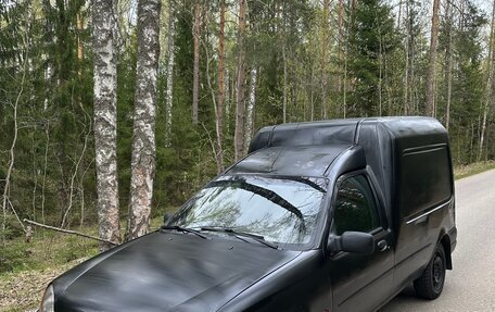 Ford Fiesta, 2001 год, 350 000 рублей, 2 фотография