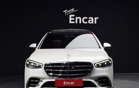Mercedes-Benz S-Класс, 2022 год, 10 000 000 рублей, 2 фотография