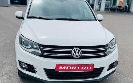 Volkswagen Tiguan I, 2012 год, 1 399 000 рублей, 2 фотография