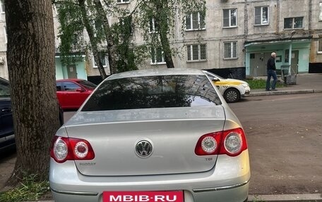 Volkswagen Passat B6, 2010 год, 680 000 рублей, 2 фотография