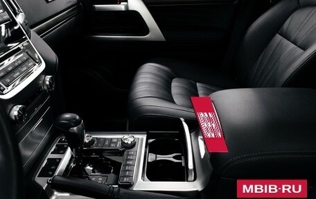 Toyota Land Cruiser 200, 2018 год, 8 700 000 рублей, 14 фотография