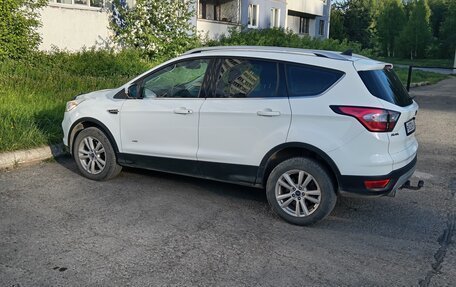 Ford Kuga III, 2017 год, 1 450 000 рублей, 2 фотография