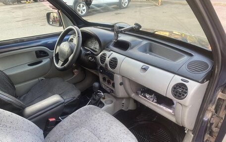 Renault Kangoo II рестайлинг, 2004 год, 275 000 рублей, 6 фотография