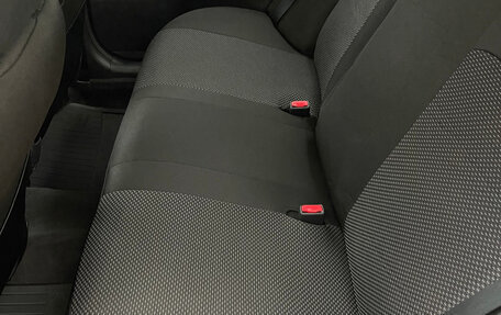 Toyota Corolla, 2005 год, 850 000 рублей, 16 фотография
