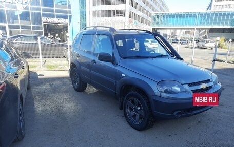 Chevrolet Niva I рестайлинг, 2019 год, 947 000 рублей, 5 фотография