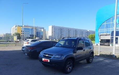 Chevrolet Niva I рестайлинг, 2019 год, 947 000 рублей, 2 фотография