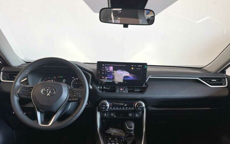 Toyota RAV4, 2025 год, 4 100 000 рублей, 6 фотография