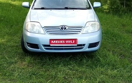 Toyota Corolla, 2004 год, 490 000 рублей, 1 фотография