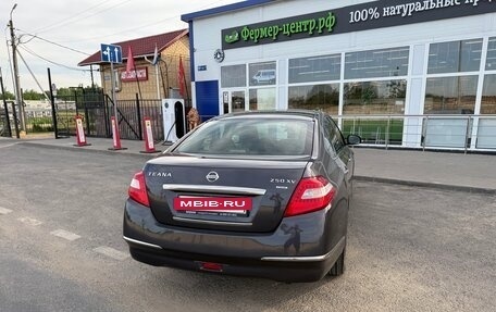 Nissan Teana, 2010 год, 1 050 000 рублей, 5 фотография