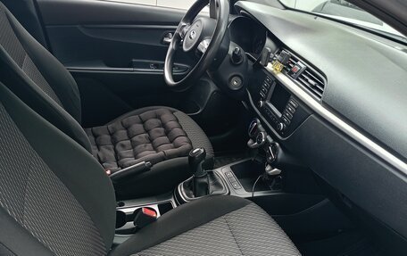 KIA Rio IV, 2020 год, 1 050 000 рублей, 11 фотография