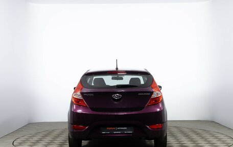 Hyundai Solaris II рестайлинг, 2013 год, 723 000 рублей, 6 фотография