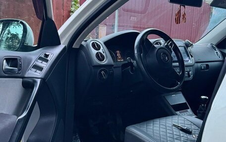 Volkswagen Tiguan I, 2011 год, 990 000 рублей, 3 фотография
