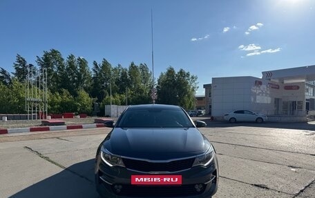 KIA Optima IV, 2017 год, 1 600 000 рублей, 2 фотография