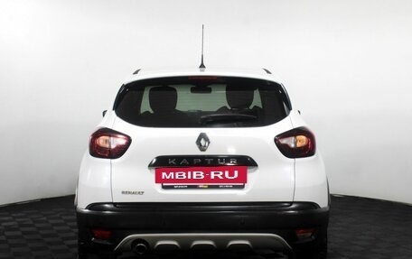 Renault Kaptur I рестайлинг, 2017 год, 1 345 000 рублей, 6 фотография