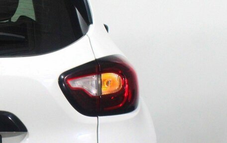 Renault Kaptur I рестайлинг, 2017 год, 1 345 000 рублей, 20 фотография