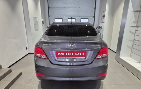 Hyundai Solaris II рестайлинг, 2015 год, 939 000 рублей, 5 фотография