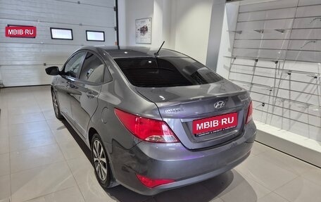 Hyundai Solaris II рестайлинг, 2015 год, 939 000 рублей, 6 фотография