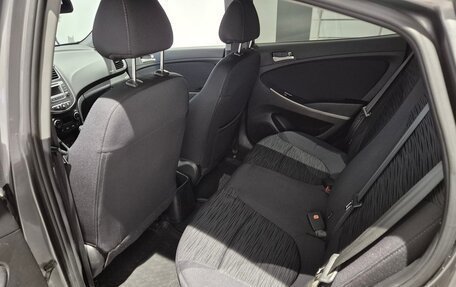 Hyundai Solaris II рестайлинг, 2015 год, 939 000 рублей, 13 фотография