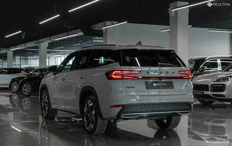 Skoda Kodiaq, 2025 год, 5 490 000 рублей, 5 фотография