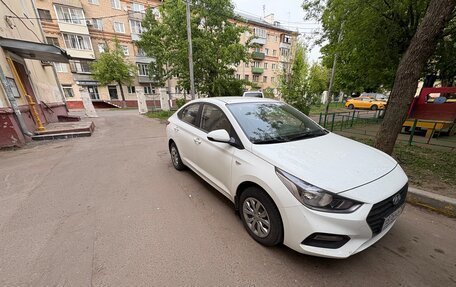 Hyundai Solaris II рестайлинг, 2019 год, 1 430 000 рублей, 1 фотография