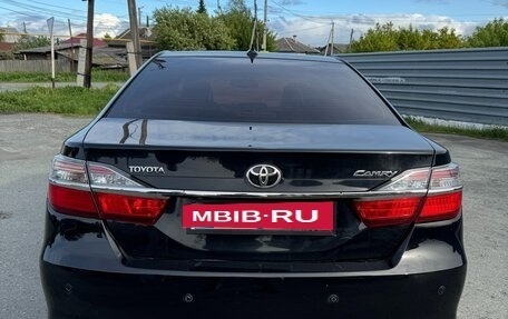 Toyota Camry, 2017 год, 1 620 000 рублей, 7 фотография