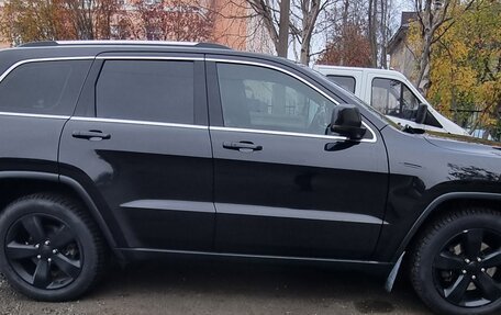 Jeep Grand Cherokee, 2013 год, 2 700 000 рублей, 6 фотография