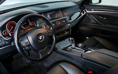 BMW 5 серия, 2015 год, 2 590 000 рублей, 10 фотография