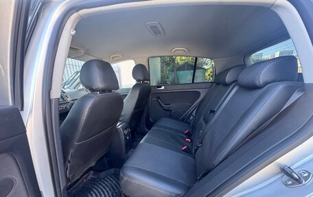 Volkswagen Golf Plus II, 2010 год, 589 000 рублей, 10 фотография