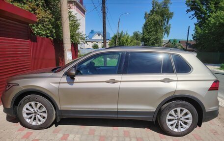 Volkswagen Tiguan II, 2021 год, 2 650 000 рублей, 4 фотография