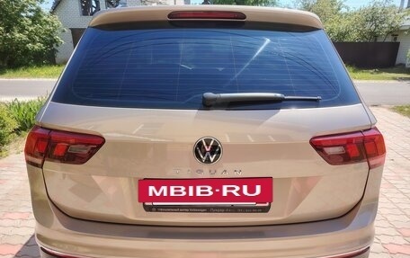 Volkswagen Tiguan II, 2021 год, 2 650 000 рублей, 8 фотография