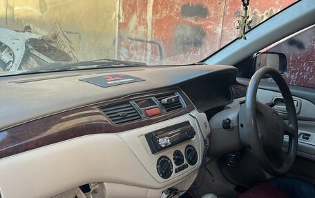 Mitsubishi Lancer IX, 2002 год, 250 000 рублей, 3 фотография