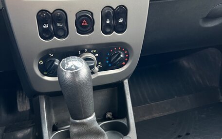 Renault Logan I, 2010 год, 235 000 рублей, 11 фотография