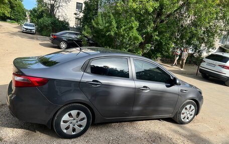 KIA Rio III рестайлинг, 2012 год, 980 000 рублей, 2 фотография