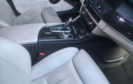BMW 5 серия, 2013 год, 2 290 000 рублей, 13 фотография