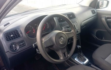 Volkswagen Polo VI (EU Market), 2014 год, 900 000 рублей, 7 фотография