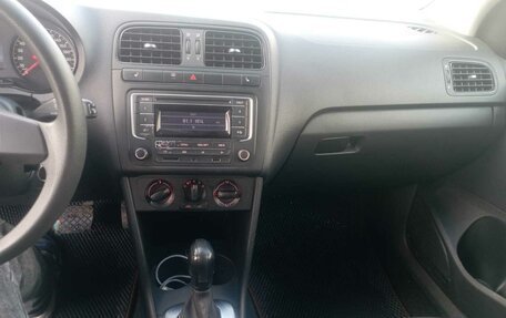 Volkswagen Polo VI (EU Market), 2014 год, 900 000 рублей, 10 фотография