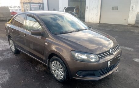 Volkswagen Polo VI (EU Market), 2014 год, 900 000 рублей, 15 фотография