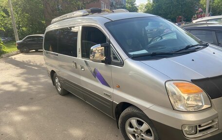 Hyundai H-1 II рестайлинг, 2007 год, 820 000 рублей, 2 фотография