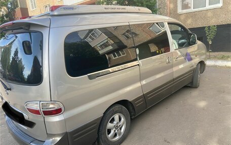 Hyundai H-1 II рестайлинг, 2007 год, 820 000 рублей, 6 фотография
