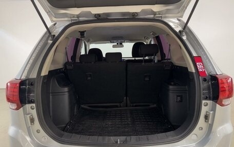Mitsubishi Outlander III рестайлинг 3, 2017 год, 1 760 000 рублей, 23 фотография