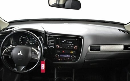 Mitsubishi Outlander III рестайлинг 3, 2013 год, 1 080 000 рублей, 5 фотография