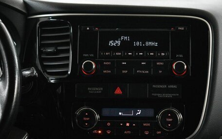 Mitsubishi Outlander III рестайлинг 3, 2013 год, 1 080 000 рублей, 7 фотография