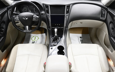 Infiniti Q50 I рестайлинг, 2016 год, 1 695 000 рублей, 10 фотография