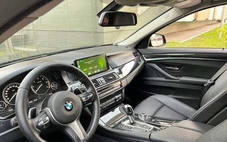 BMW 5 серия, 2012 год, 1 980 000 рублей, 13 фотография